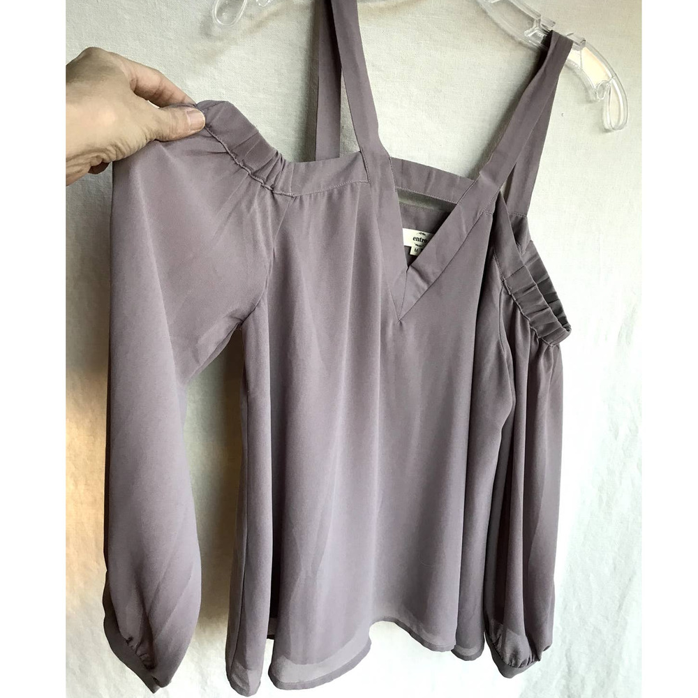 Entro Lilac Taupe Off the Shoulder Blouse - Picture 4 of 7